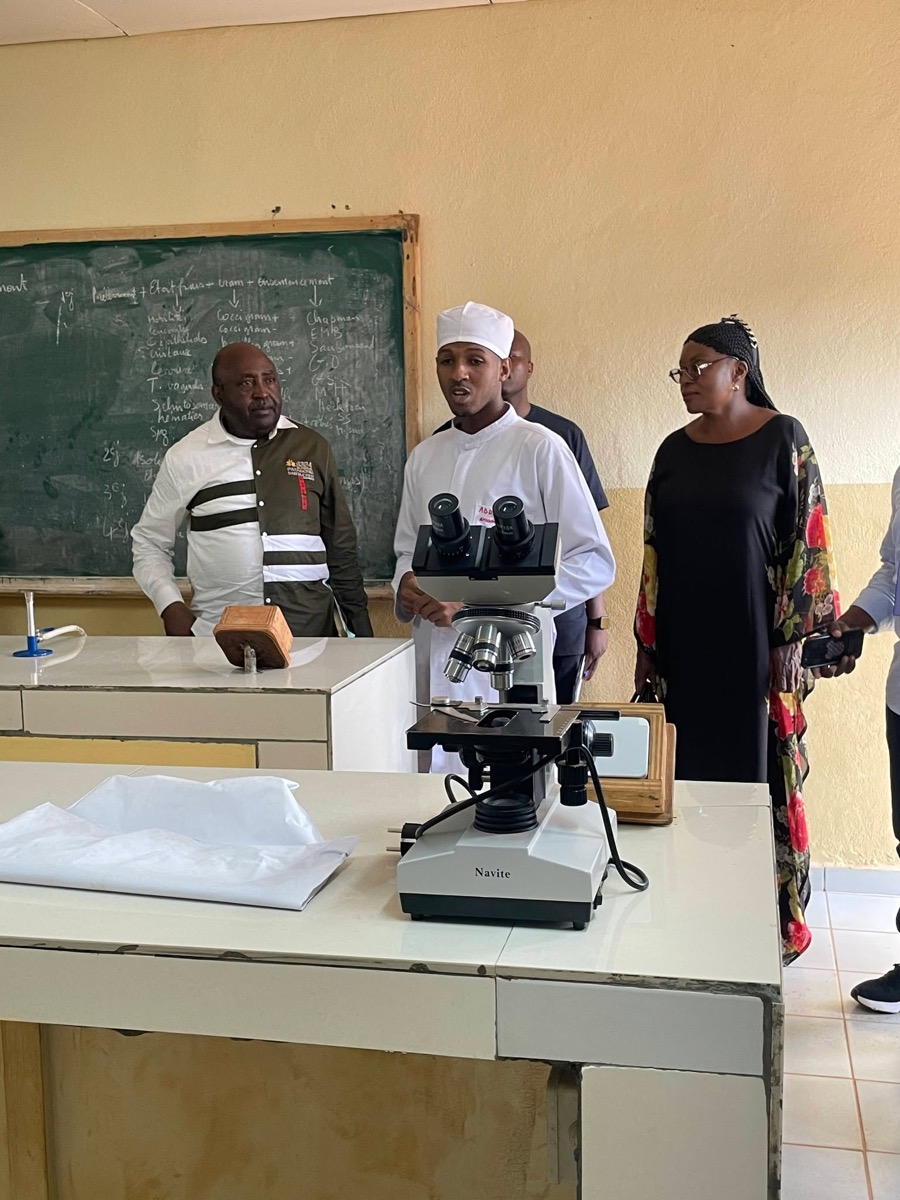 Visite des responsables du Ministère de l'Enseignement Supérieur